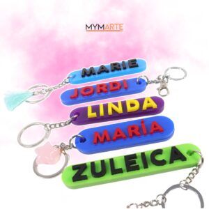 Llavero nombre relieve metacrilato